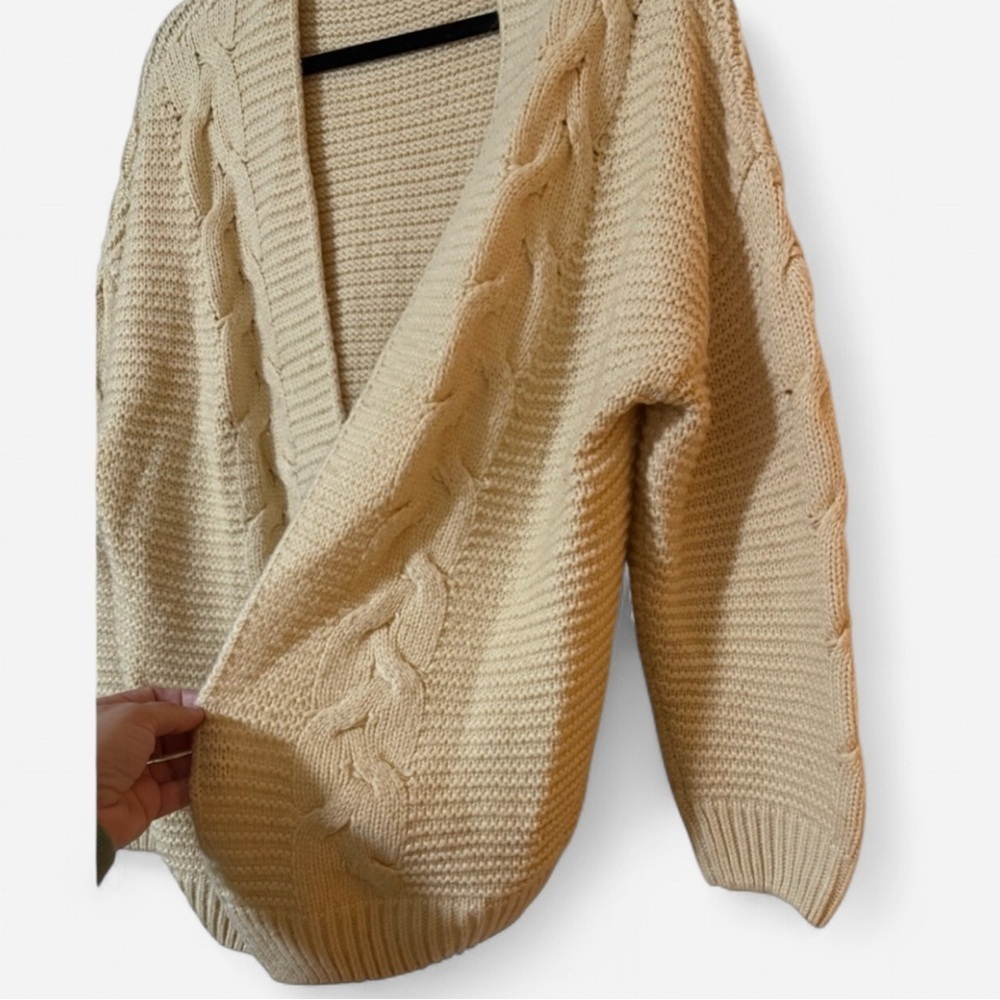 Cozy Cream Cable Knit Sweater - Picture 5 of 6